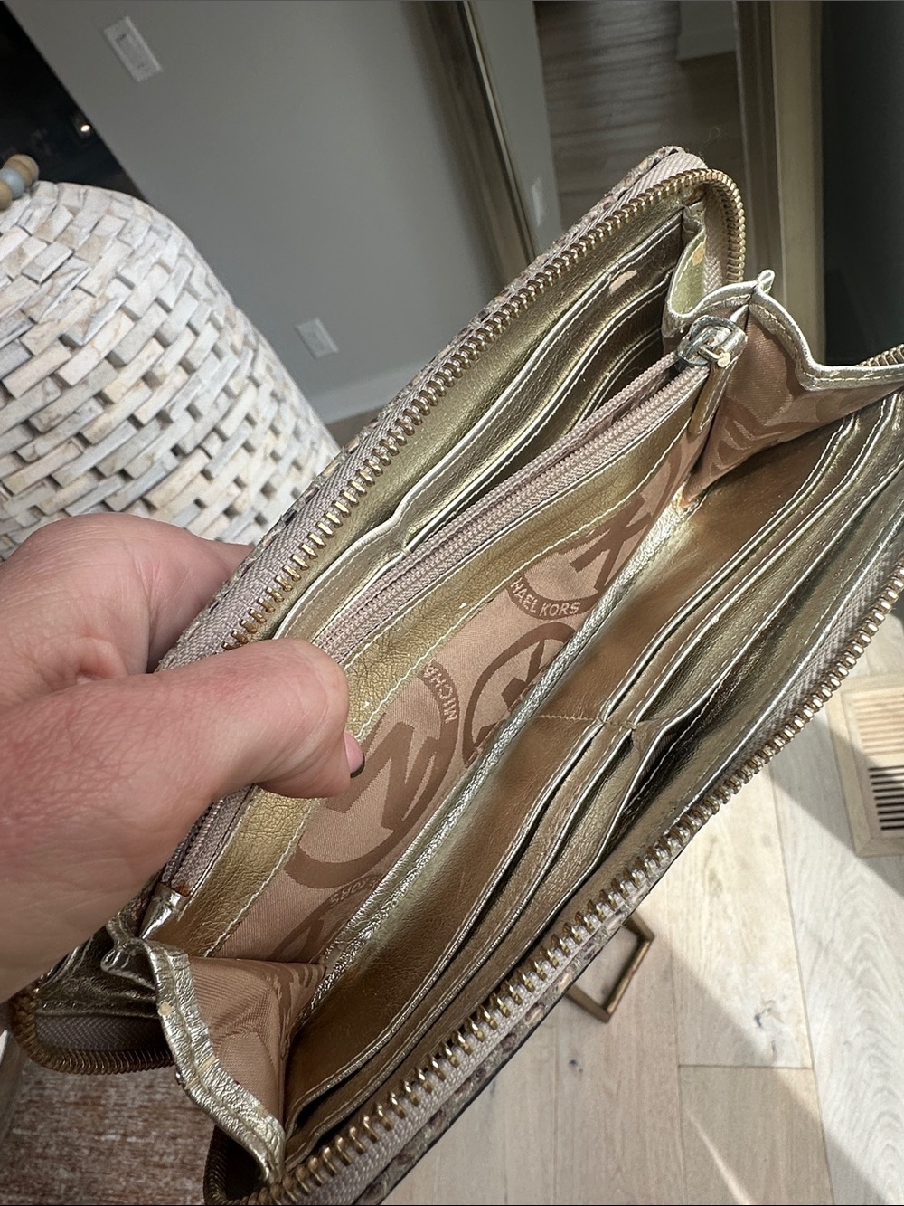Michael Kors Beige and Black Snake-Print Zip Wallet - Picture 3 of 4